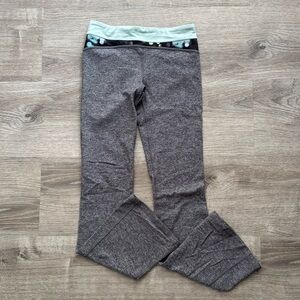 Gray Flare Leggingd